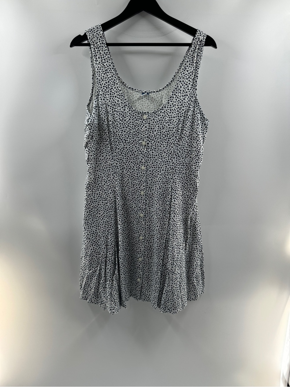🧸 Old Navy Black & White Printed Tie Back Dress – Women's Large